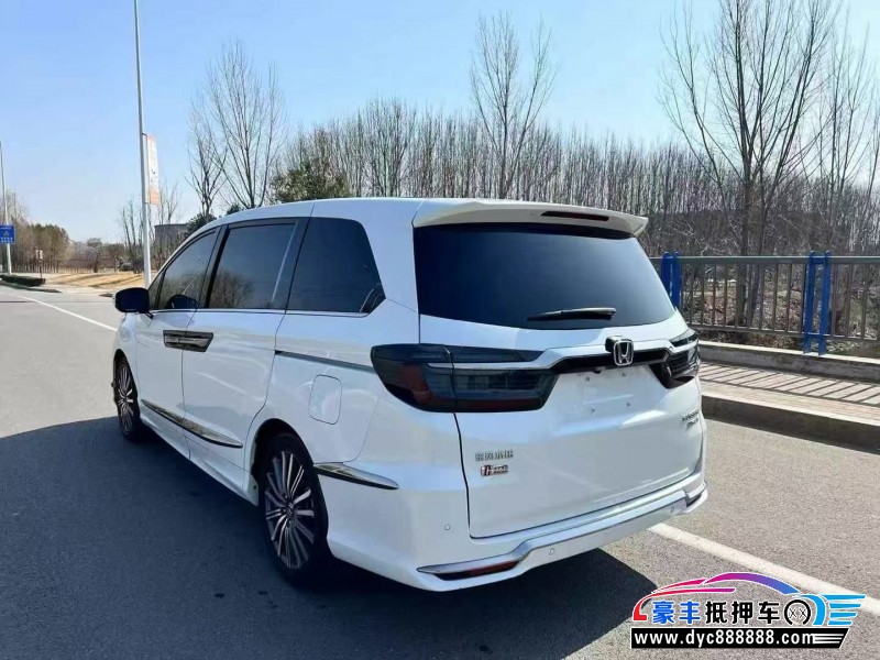 23年本田艾力绅轿车抵押车出售