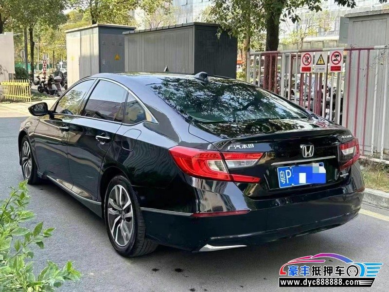 19年本田雅阁轿车抵押车出售