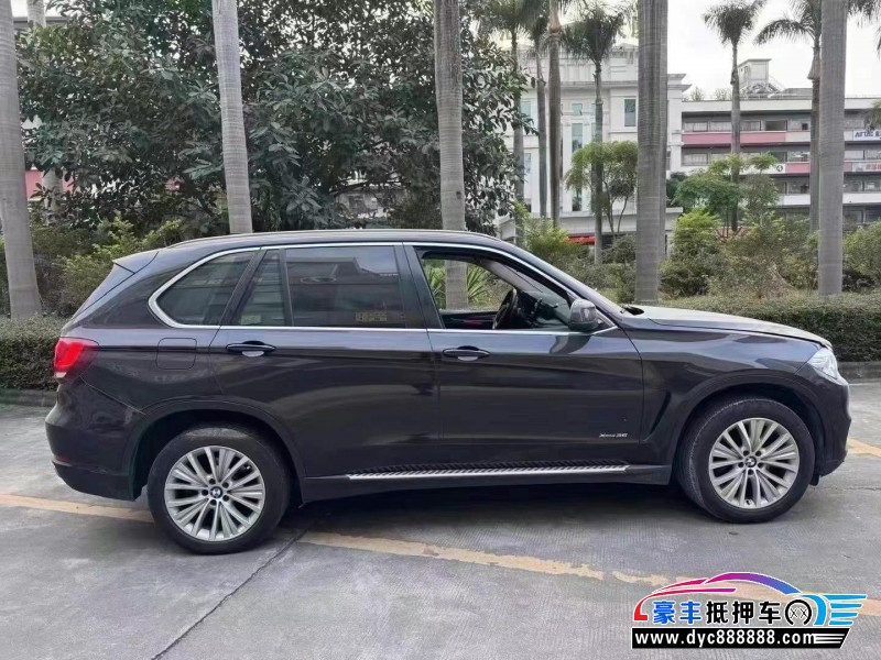 16年宝马X5轿车抵押车出售