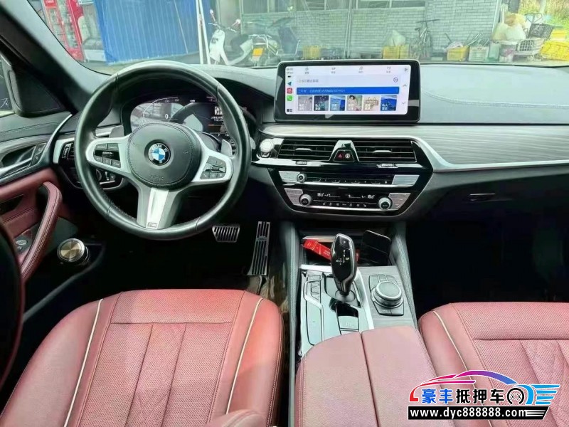 22年宝马5系轿车抵押车出售