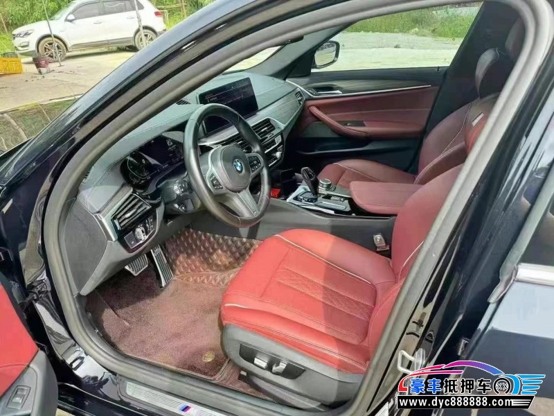 22年宝马5系轿车抵押车出售