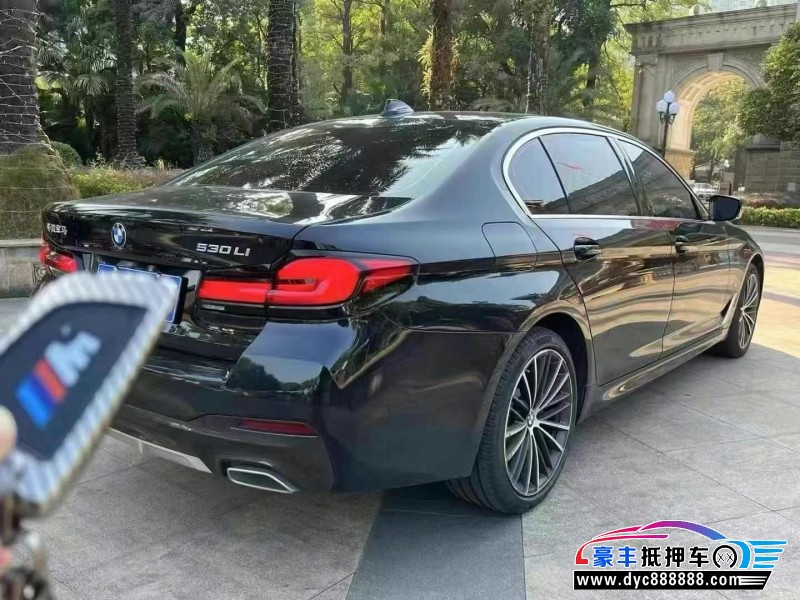 22年宝马5系轿车抵押车出售