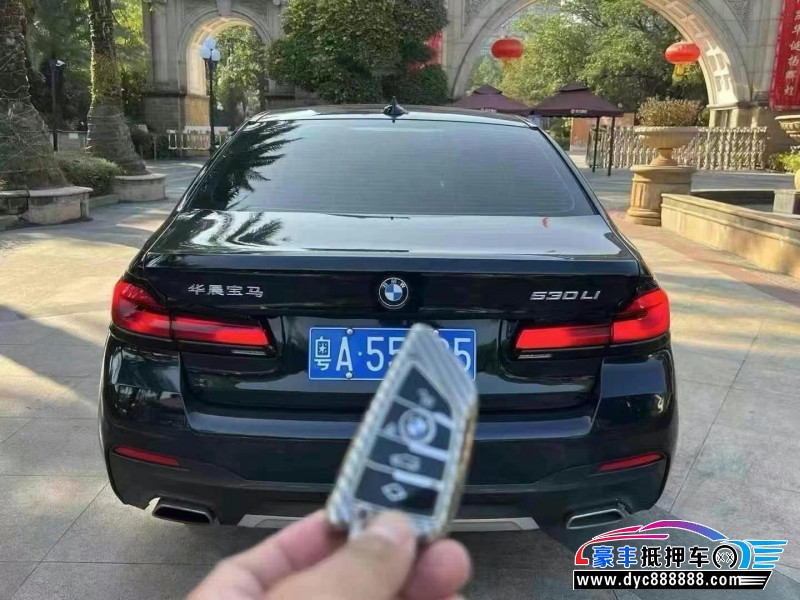 22年宝马5系轿车抵押车出售