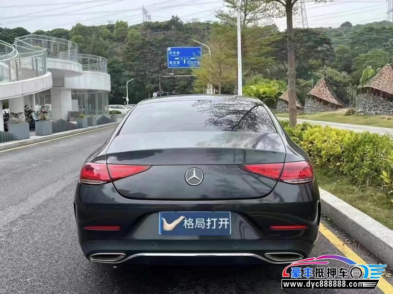 19年奔驰CLS轿车抵押车出售