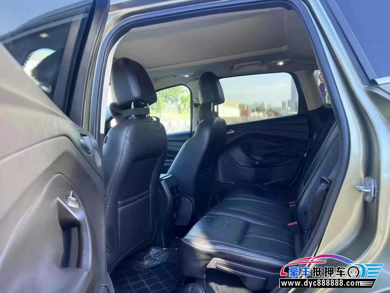 14年福特翼虎轿车抵押车出售