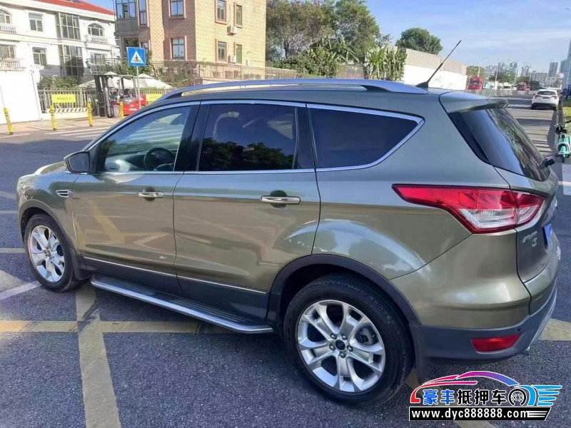 14年福特翼虎轿车抵押车出售