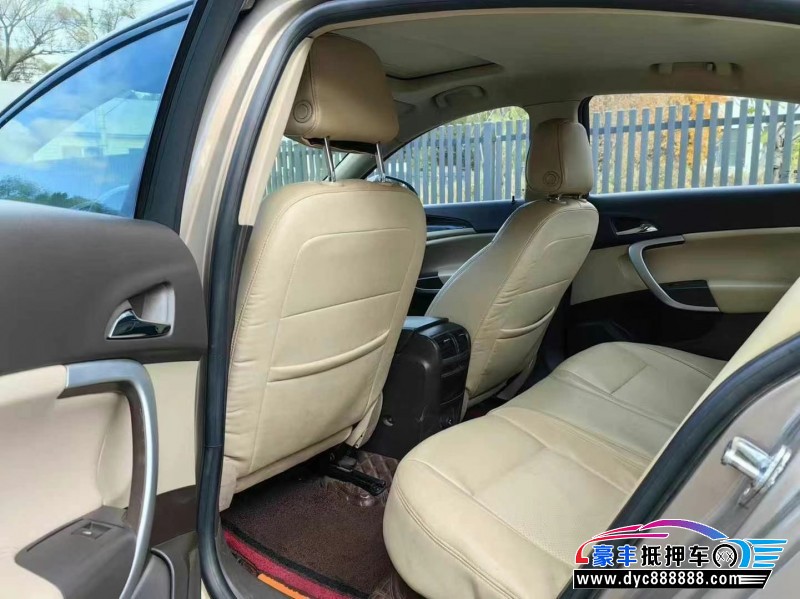 14年别克君威轿车抵押车出售