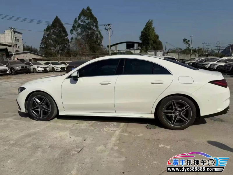 24年奔驰CLA轿车抵押车出售