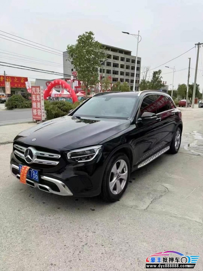 19年奔驰GLC轿车抵押车出售