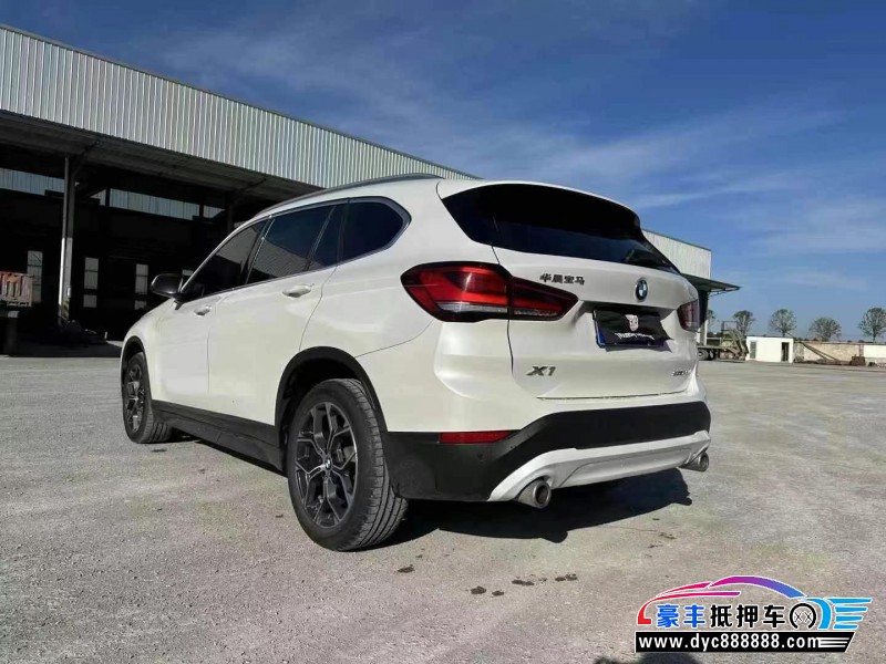 22年宝马X1轿车抵押车出售