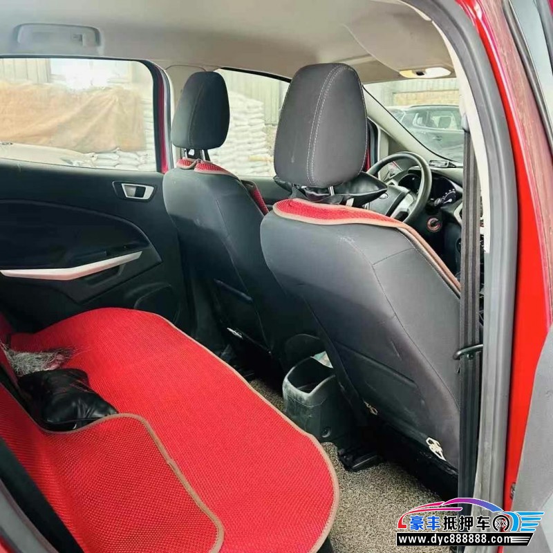 14年福特翼搏轿车抵押车出售