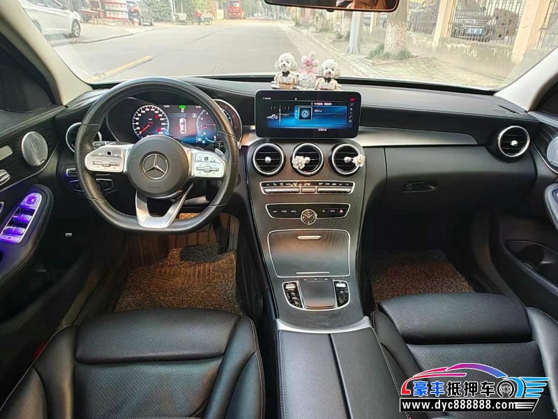 21年奔驰C轿车抵押车出售