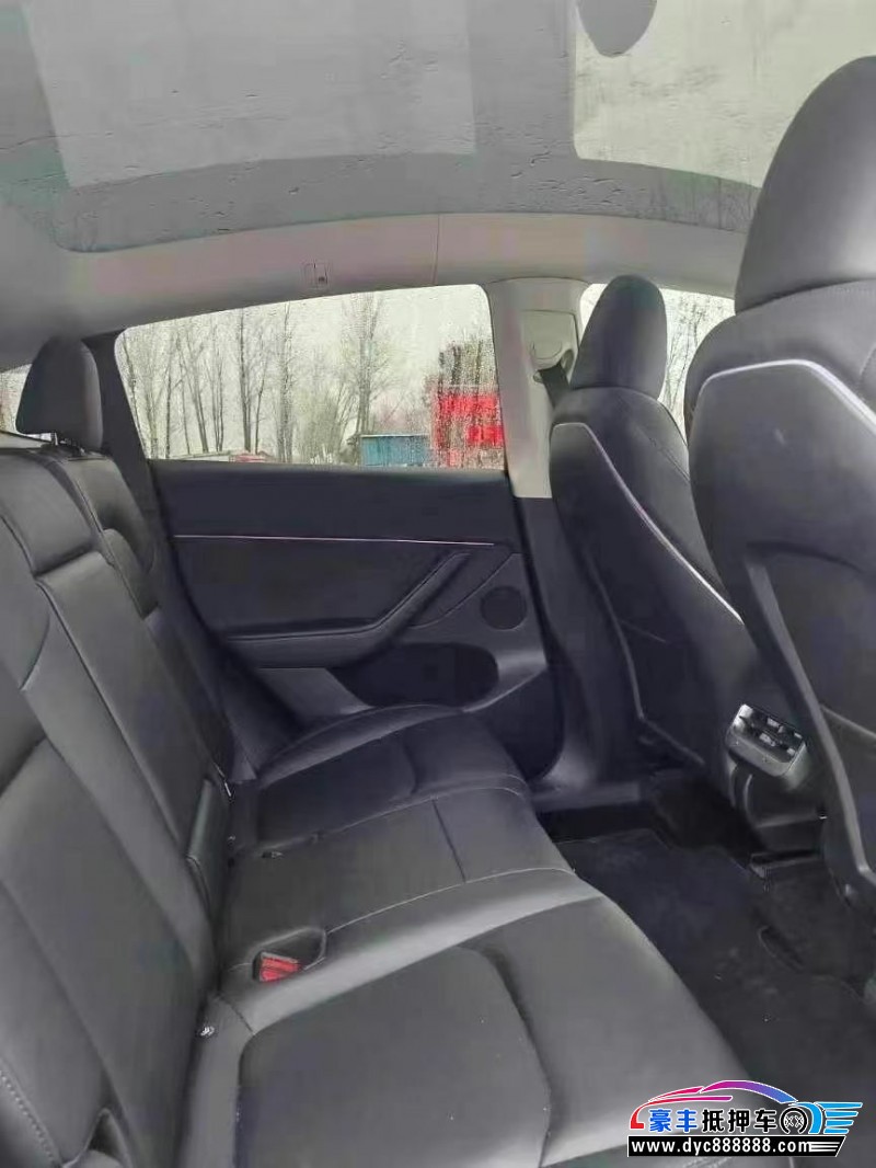 22年特斯拉Model Y轿车抵押车出售