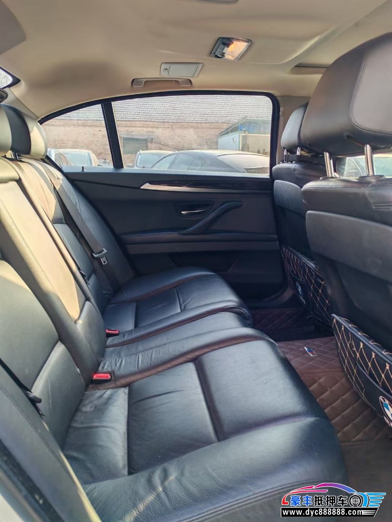 13年宝马5系轿车抵押车出售