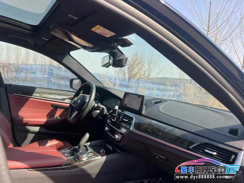 19年宝马5系轿车抵押车出售