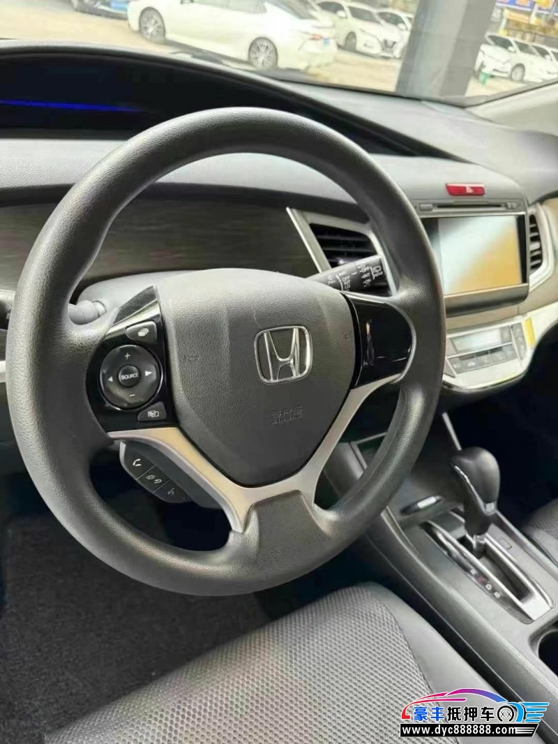 15年本田杰德轿车抵押车出售