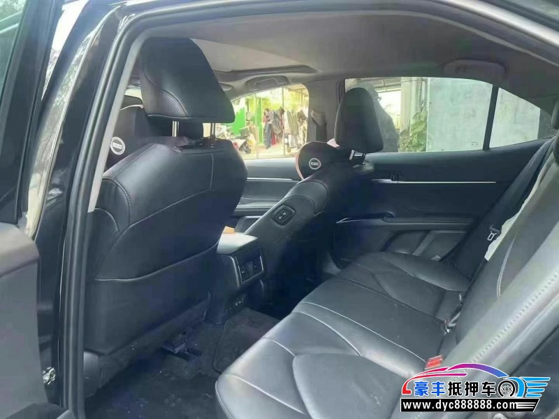 24年丰田凯美瑞轿车抵押车出售