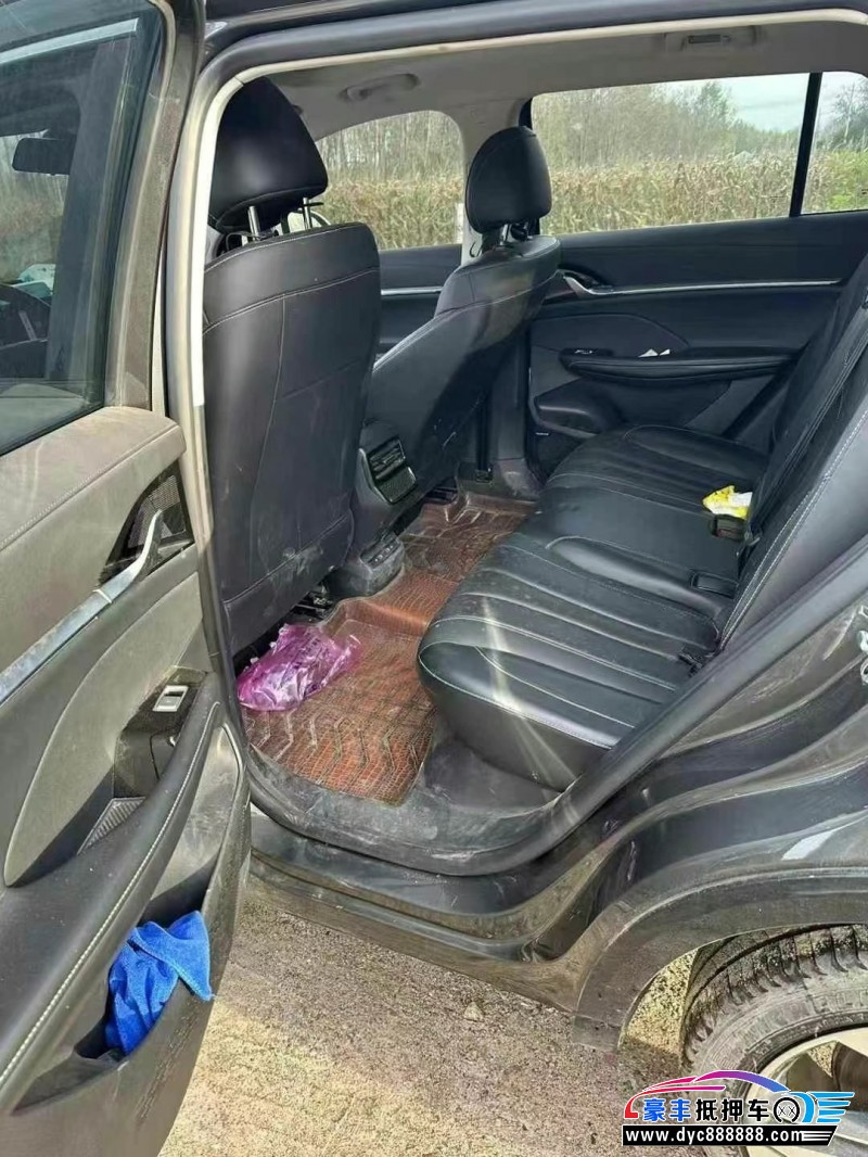 22年荣威RX5轿车抵押车出售