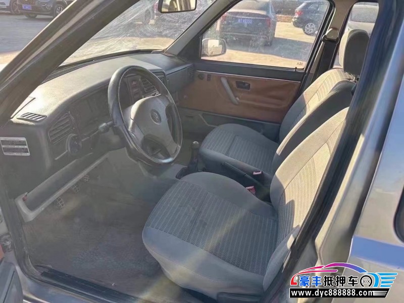 12年大众捷达轿车抵押车出售