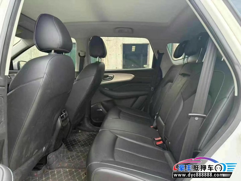 22年荣威RX5轿车抵押车出售