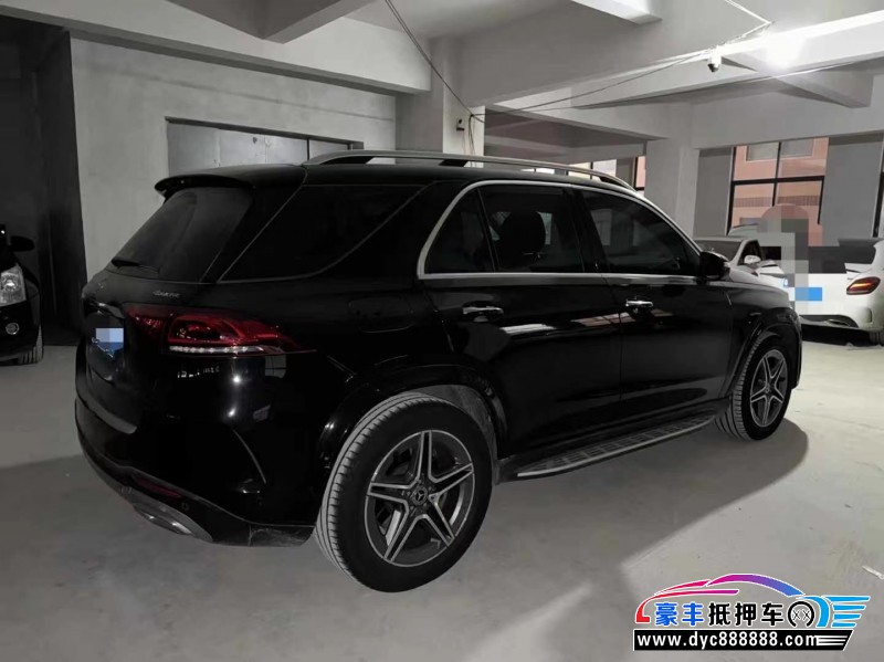 20年奔驰GLE轿车抵押车出售