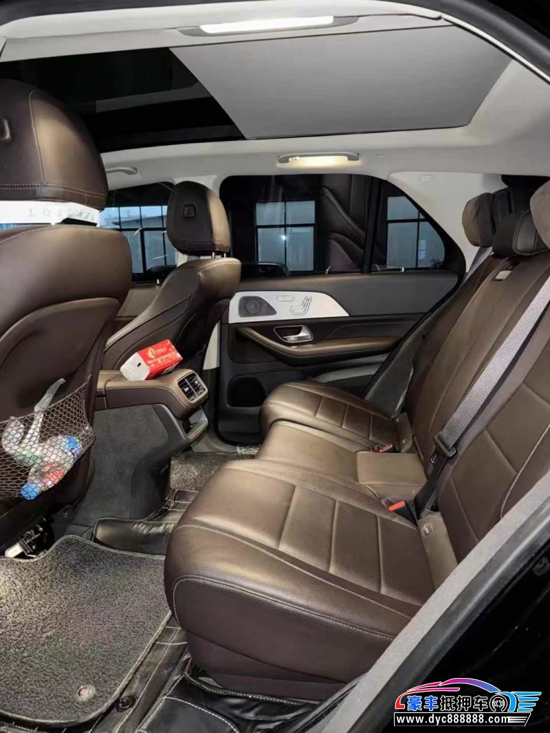 20年奔驰GLE轿车抵押车出售