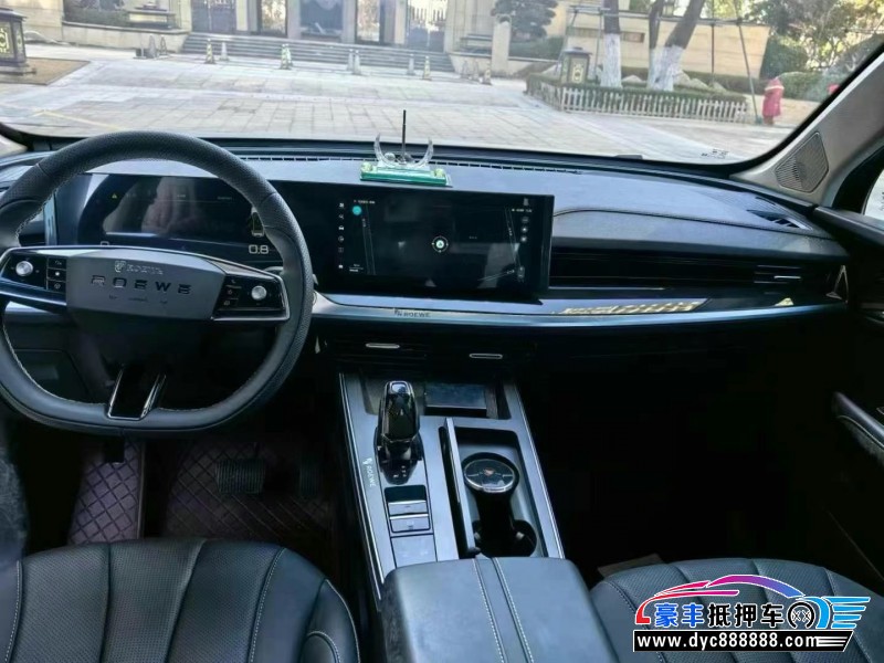 22年荣威RX5轿车抵押车出售