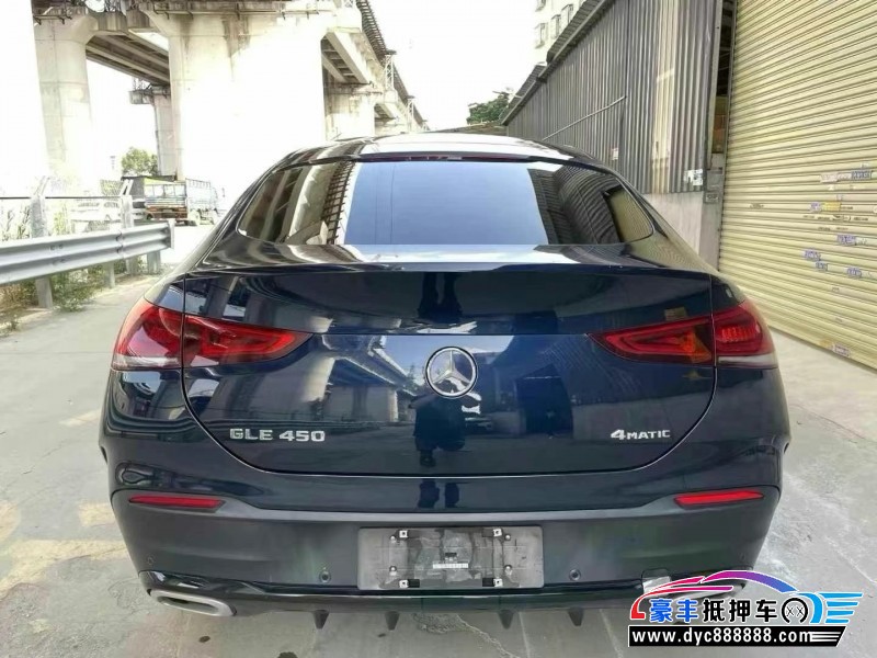 21年奔驰GLE轿车抵押车出售