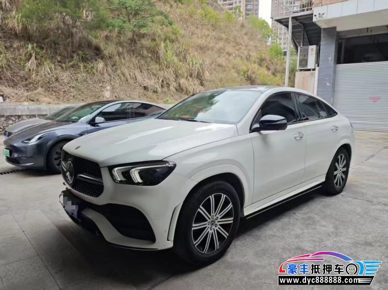 21年奔驰GLE轿车抵押车出售