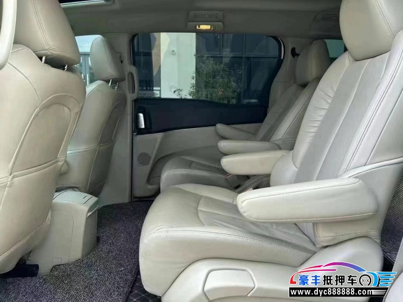 19年别克GL8轿车抵押车出售