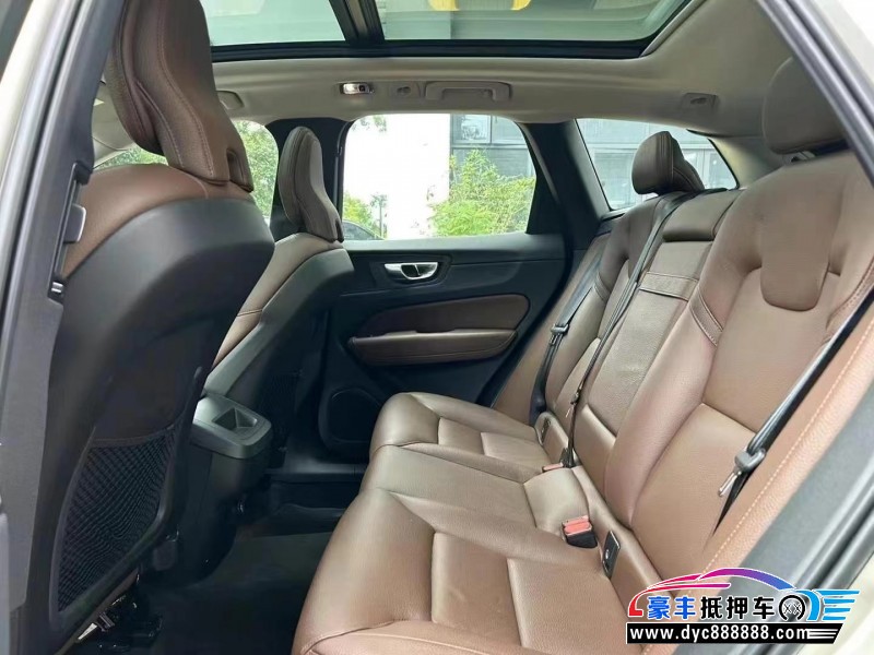 20年沃尔沃XC60轿车抵押车出售