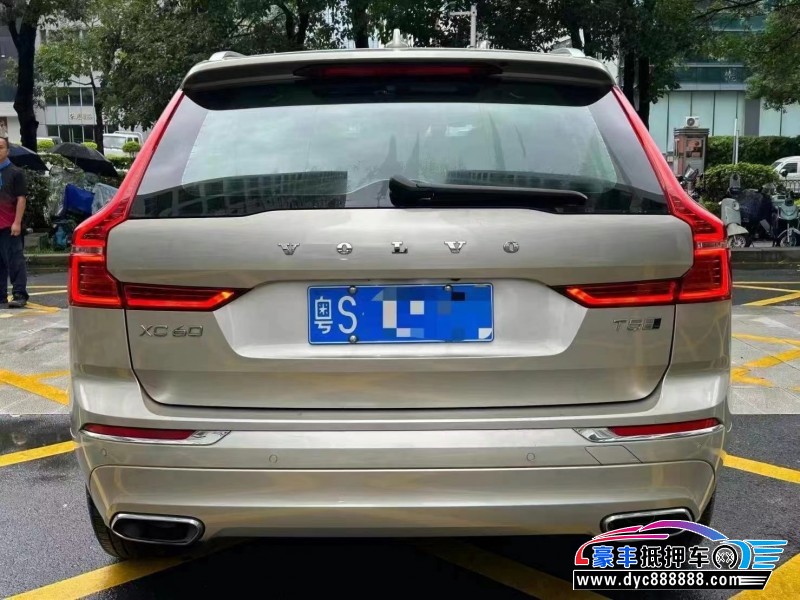 20年沃尔沃XC60轿车抵押车出售