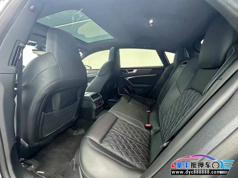 23年奥迪A7轿车抵押车出售