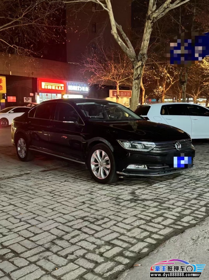 19年大众迈腾轿车抵押车出售