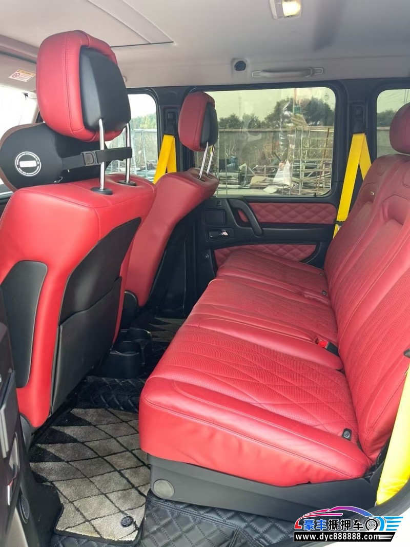 17年奔驰G轿车抵押车出售