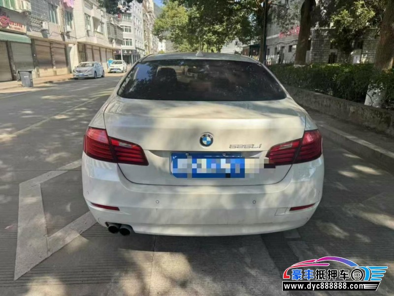 15年宝马5系轿车抵押车出售