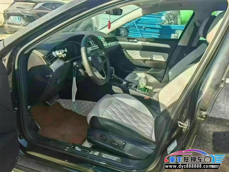 23年大众迈腾轿车抵押车出售