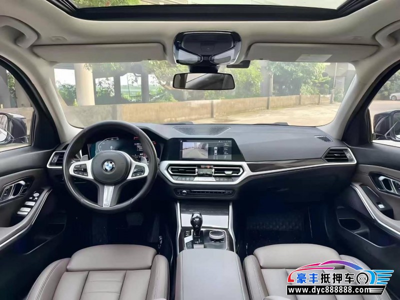 20年宝马3系轿车抵押车出售