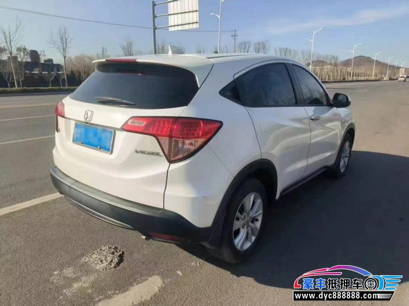 16年本田缤智轿车抵押车出售