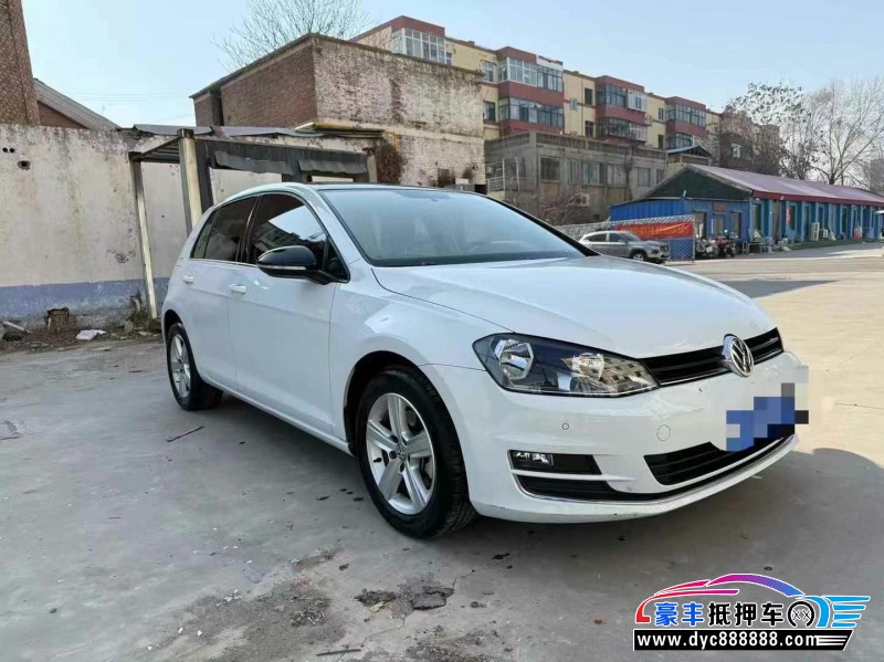 17年大众高尔夫轿车抵押车出售