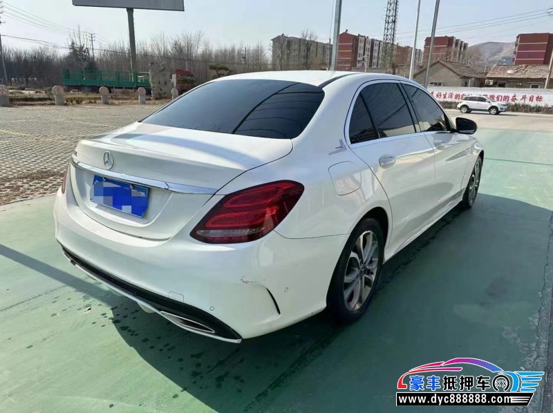 17年奔驰C轿车抵押车出售