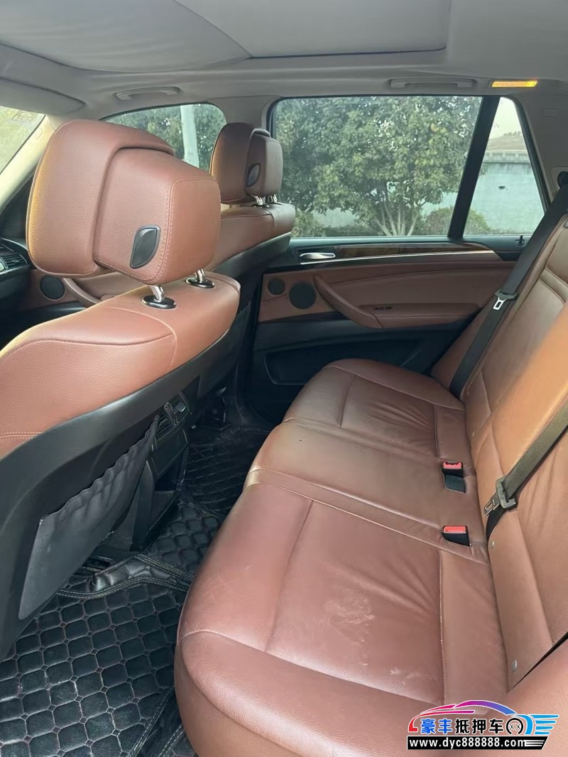 13年宝马X5轿车抵押车出售