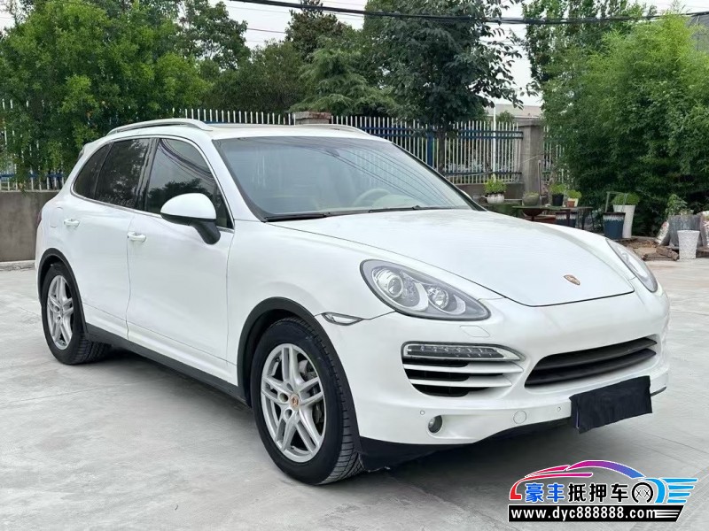 13年保时捷卡宴轿车抵押车出售