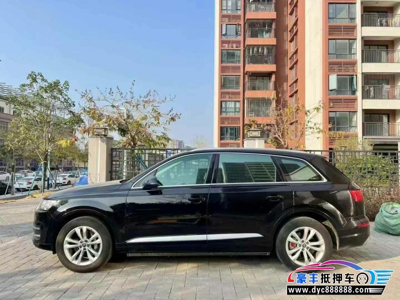19年奥迪Q7轿车抵押车出售