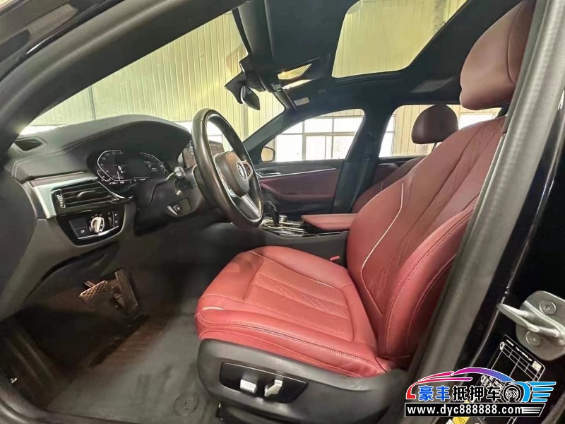 22年宝马5系轿车抵押车出售