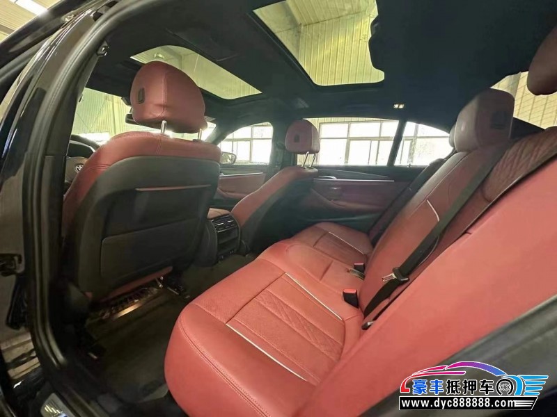 22年宝马5系轿车抵押车出售