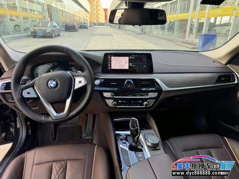 20年宝马5系轿车抵押车出售