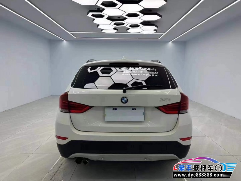 16年宝马X1轿车抵押车出售