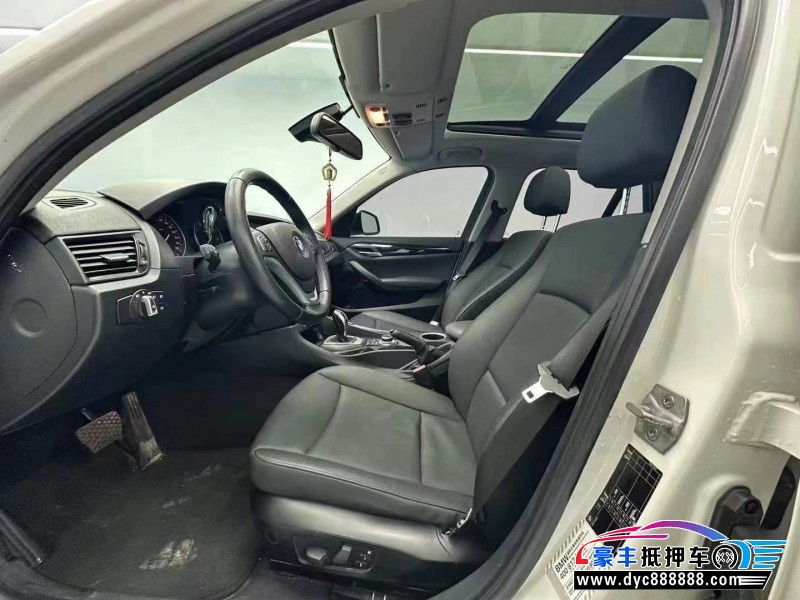 16年宝马X1轿车抵押车出售