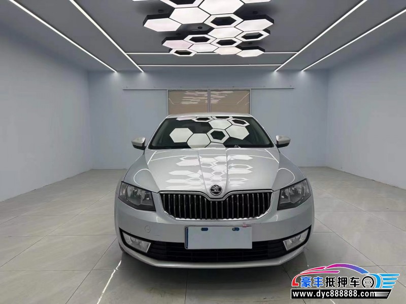 15年斯柯达明锐轿车抵押车出售